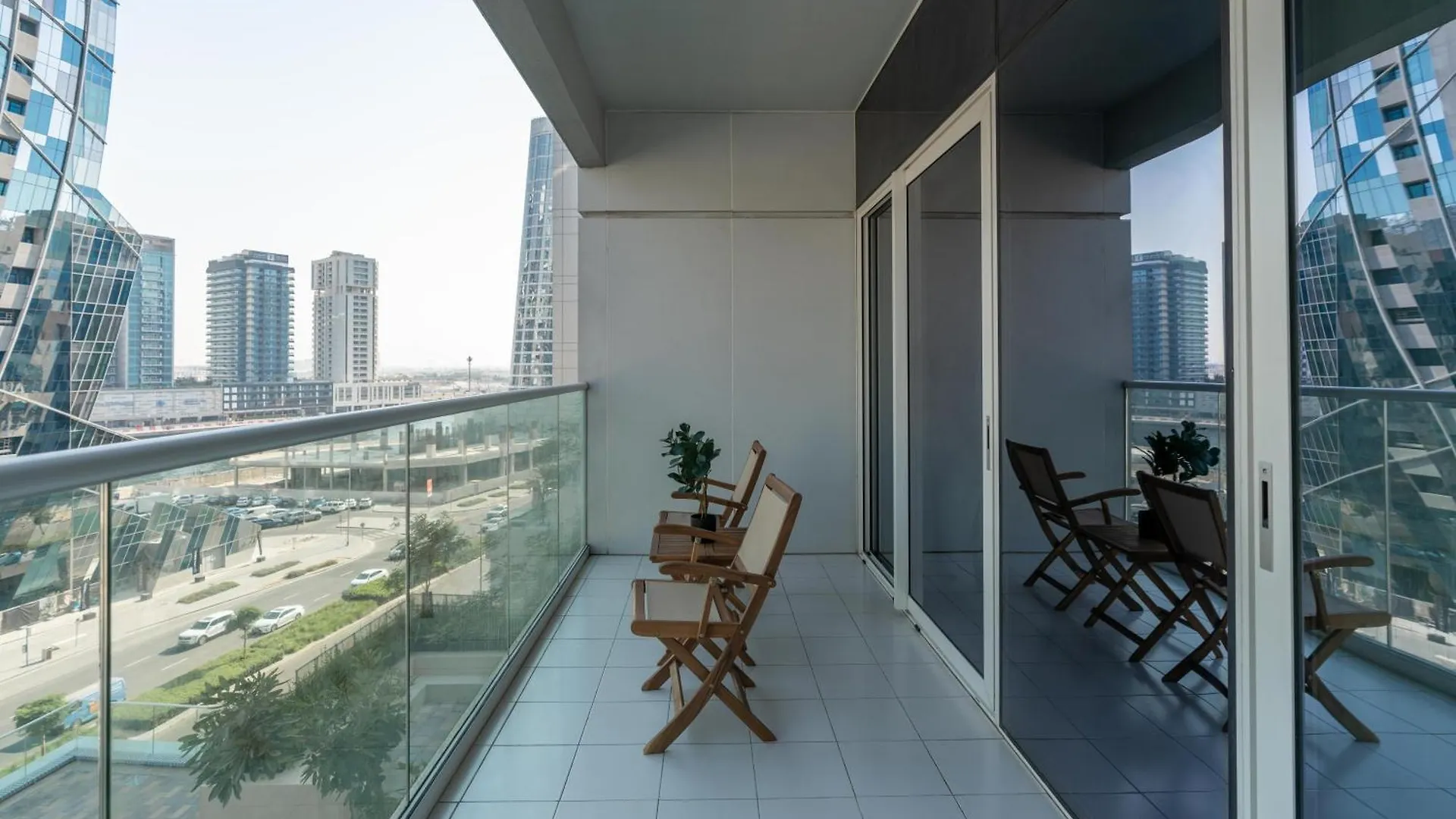 Fascinating 1 Bedroom At Vera Dubai